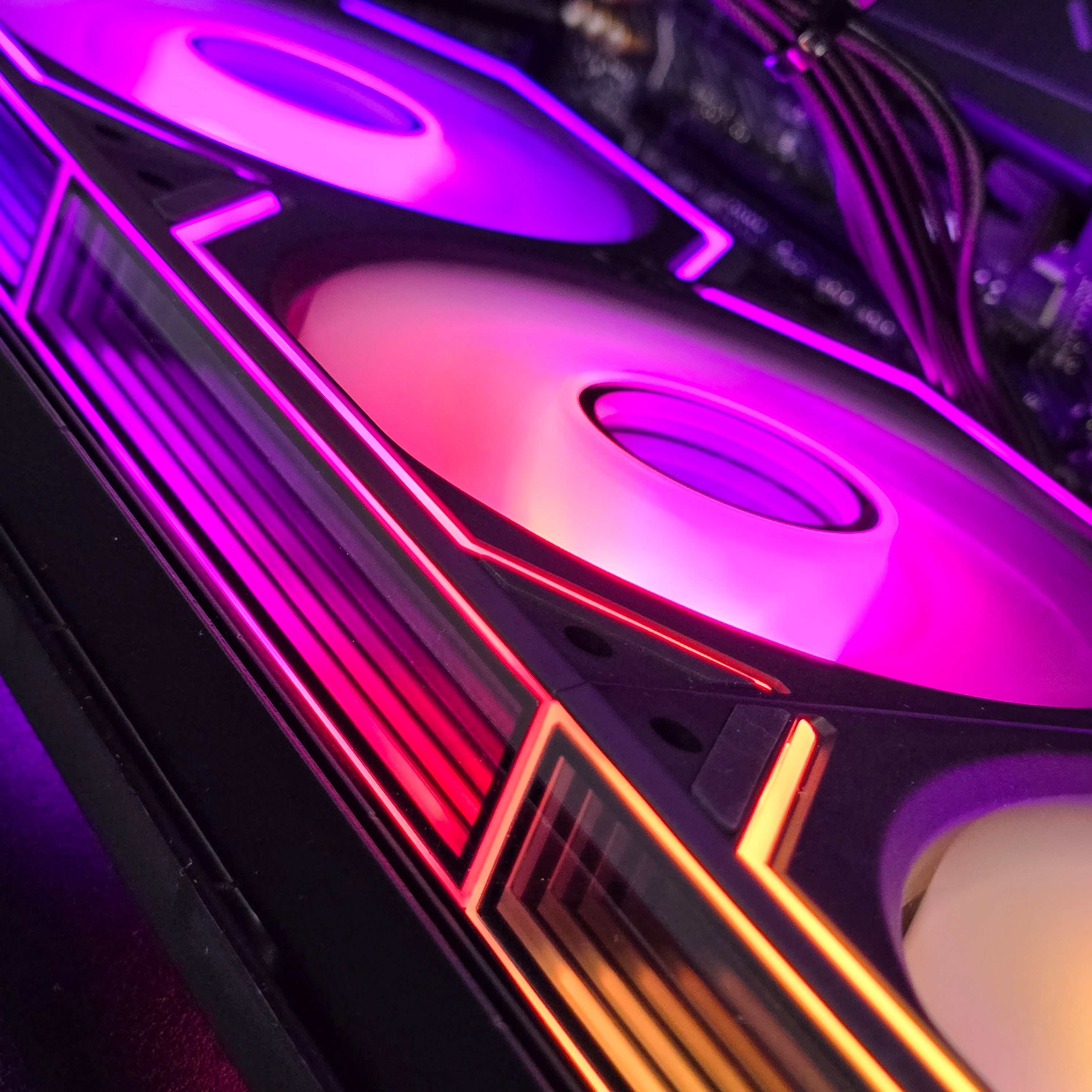 O11 Blackout – Ryzen 7 7800x3D | RTX 5070