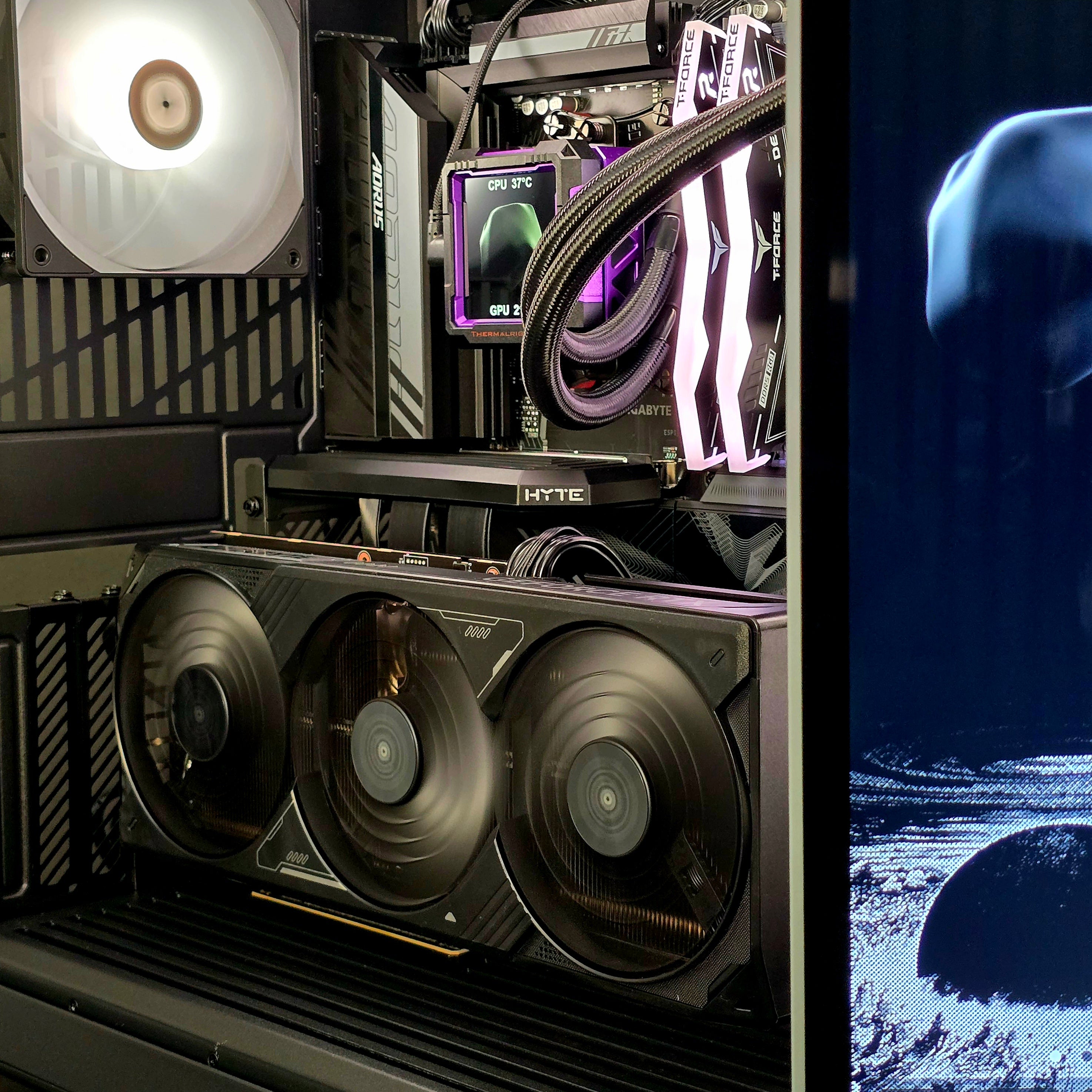 Y70 Black – Ryzen 7 9800x3D | RTX 5080