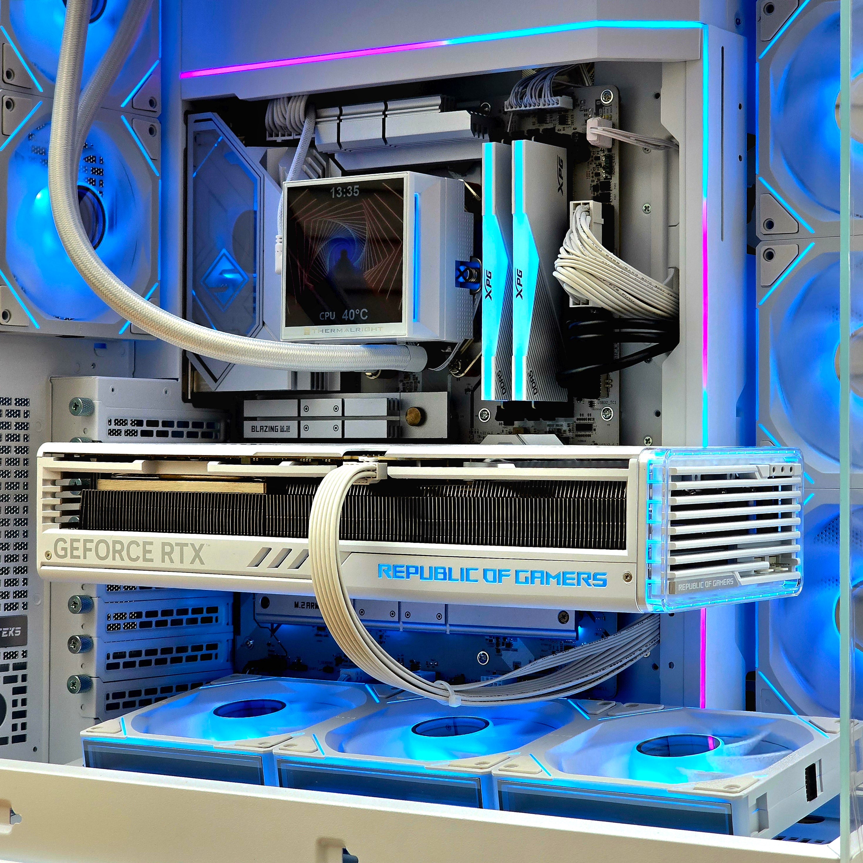 NV7 White – Ryzen 7 9800x3D | RTX 4090