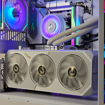 Y70 White – Ryzen 7 9800x3D | RTX 5090