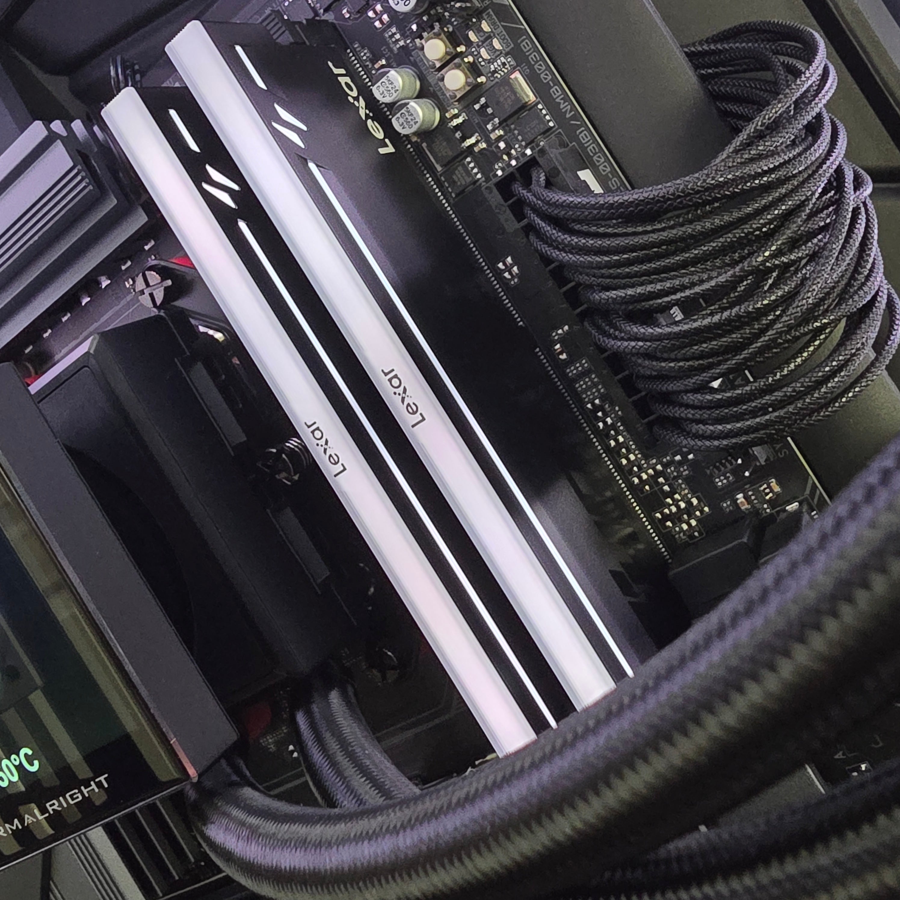 Y70 Star – Ryzen 9 9950x3D/9950x3D | RTX 5080