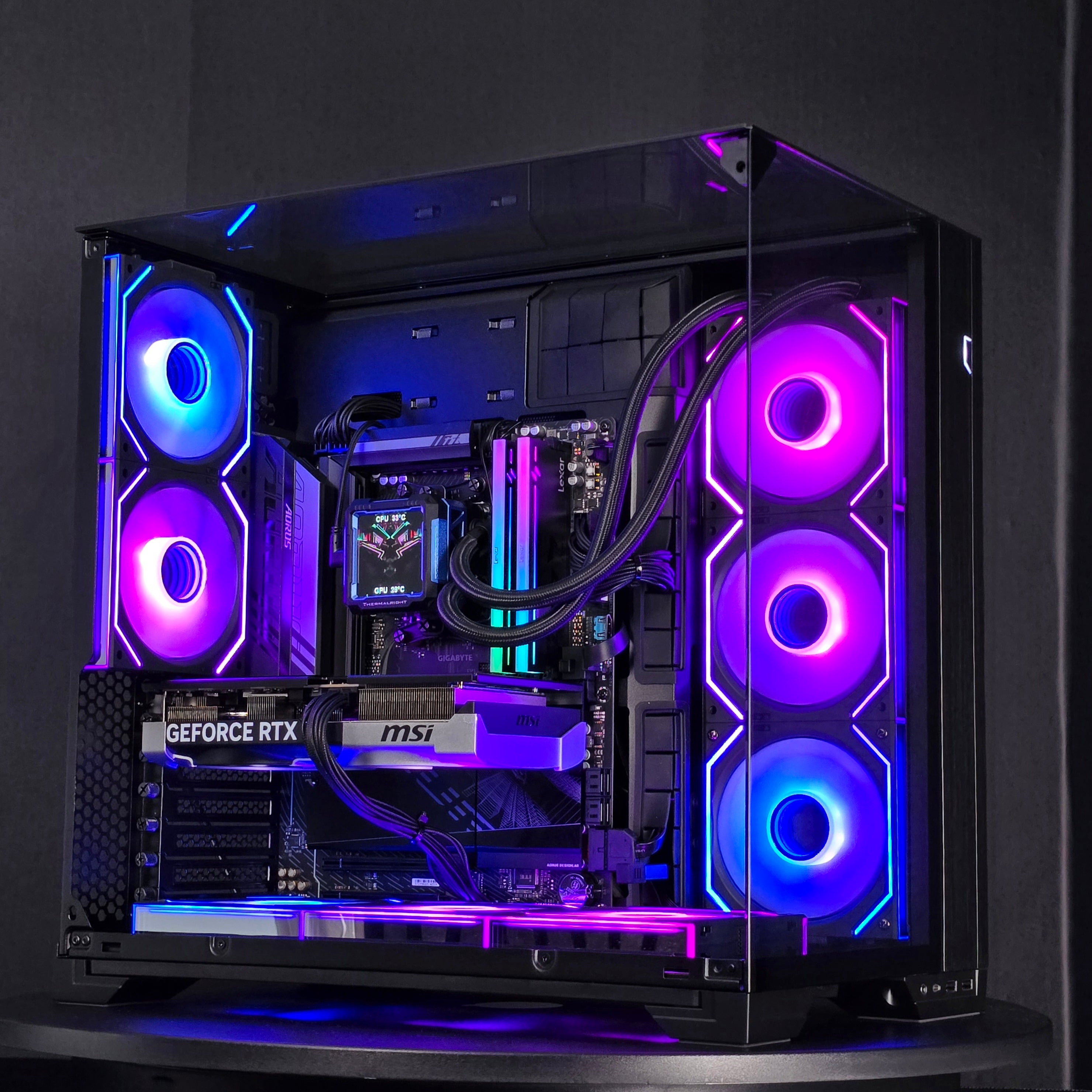 O11 Blackout – Ryzen 7 7800x3D | RTX 5070